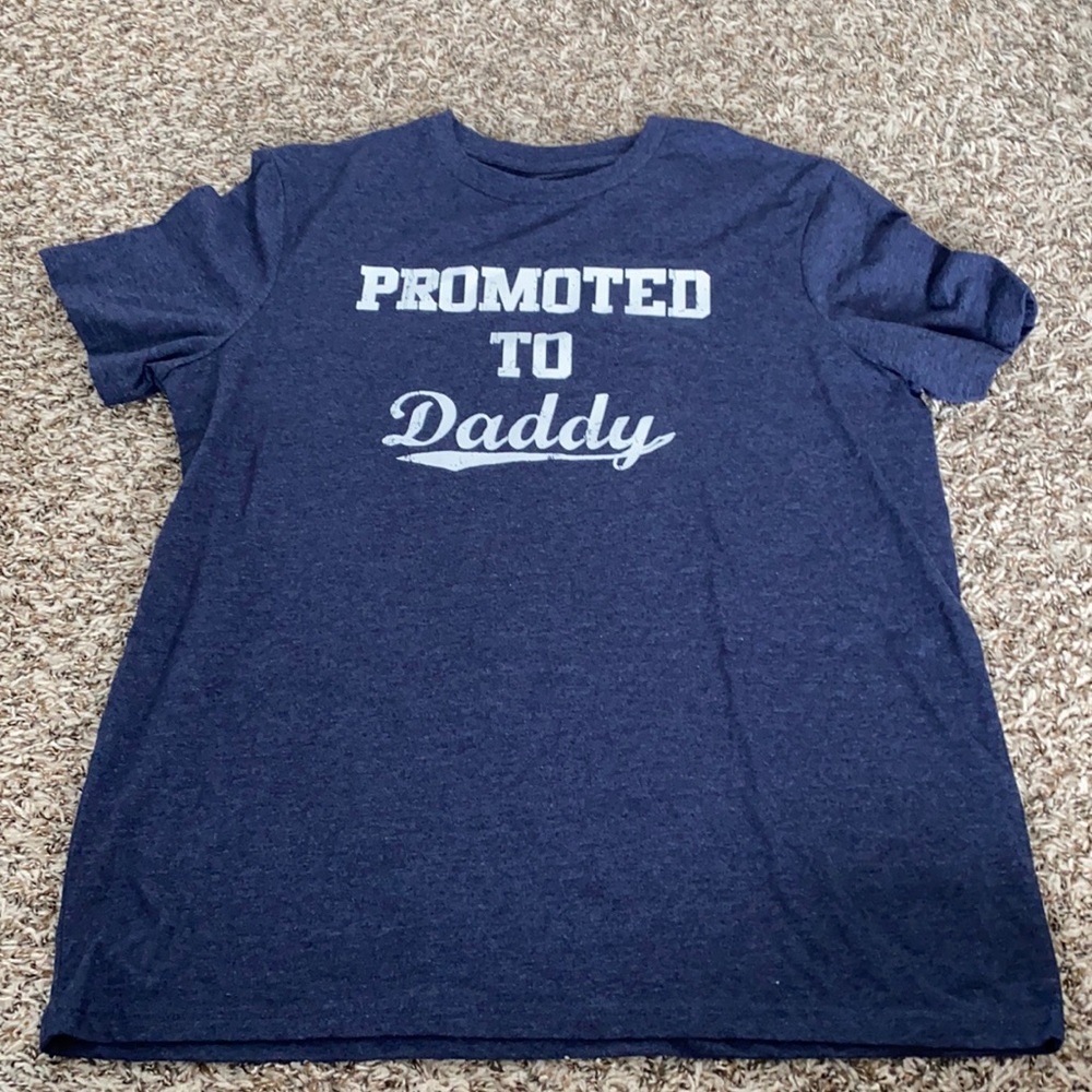 Motherhood maternity mens t-shirt L
